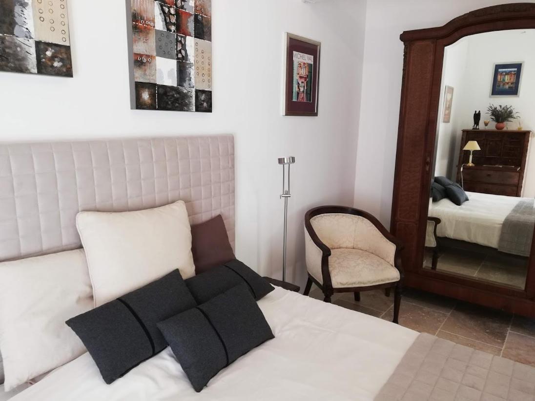 Le Domaine Des Platanes Bed & Breakfast Bourg-Charente Exterior photo