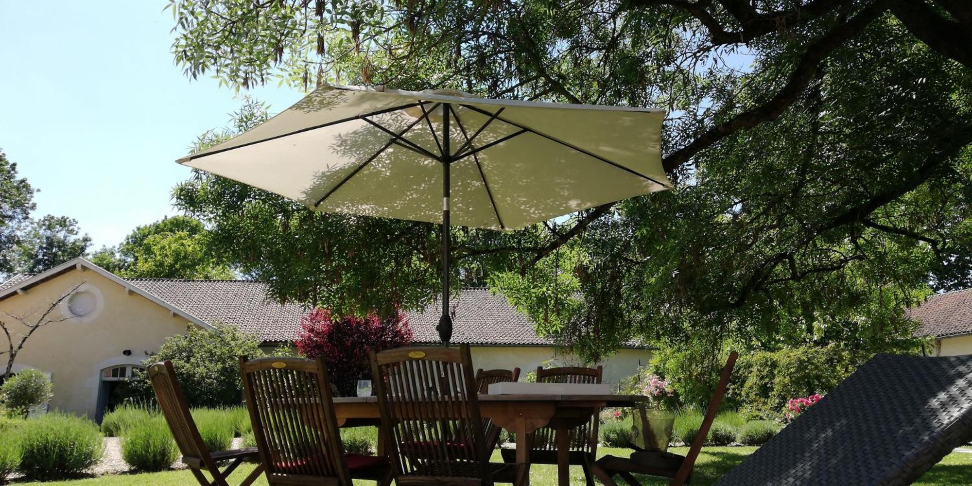Le Domaine Des Platanes Bed & Breakfast Bourg-Charente Exterior photo