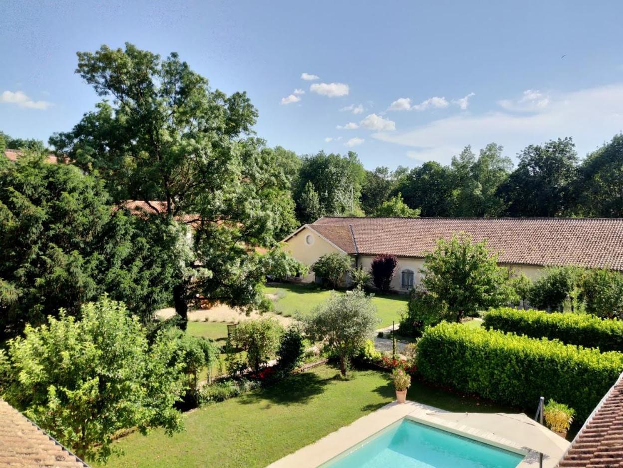 Le Domaine Des Platanes Bed & Breakfast Bourg-Charente Exterior photo
